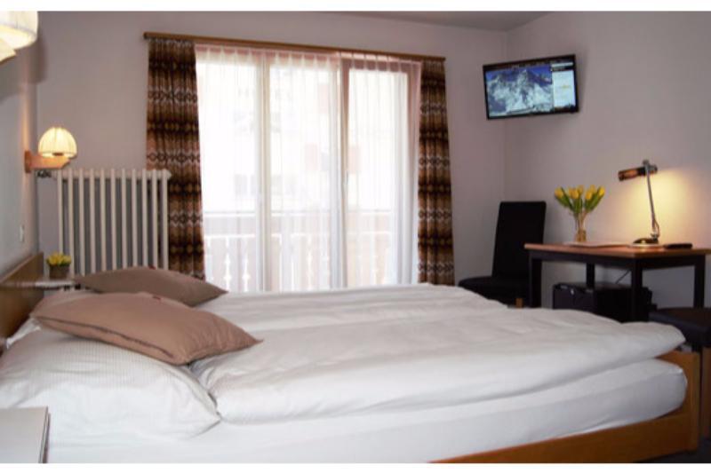 צרמט Hotel Elite מראה חיצוני תמונה
