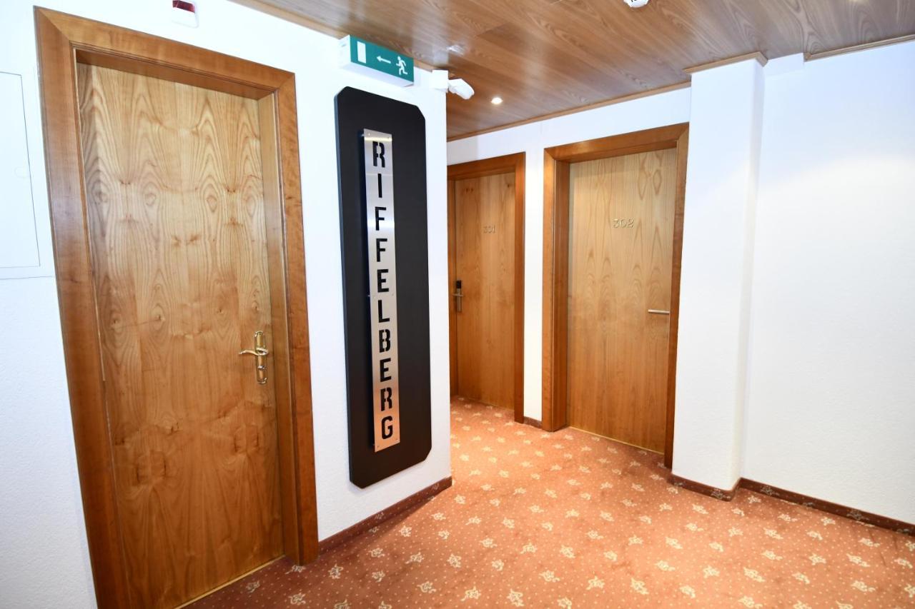 צרמט Hotel Elite מראה חיצוני תמונה
